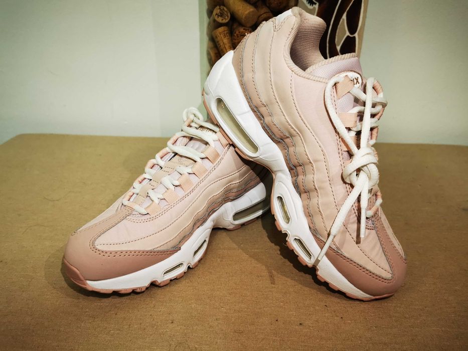 rose gold 95 air max